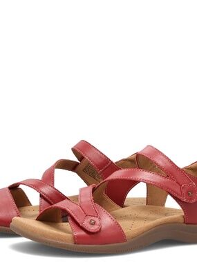TAOS. - Big Time Sandal - RED - Size 9
